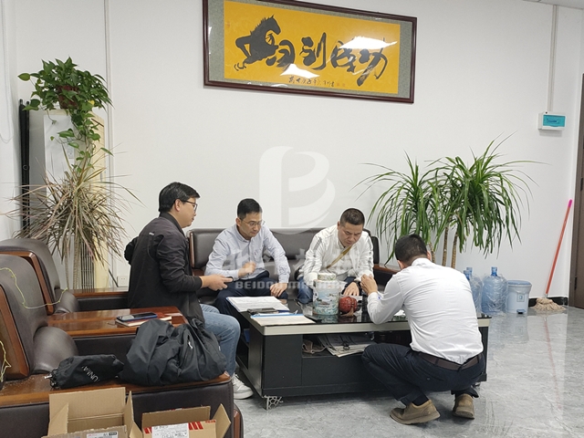 客户前来探秘麻豆影音在线观看机械电池国产精品麻豆系列变废为宝的故事