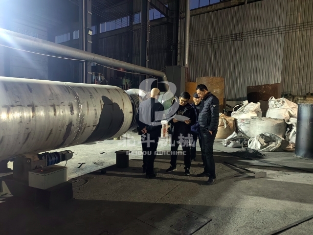 冬夜将至,湖北客户抵厂考察连续式稻壳国产精品麻豆系列