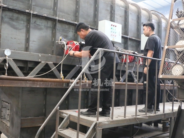 国产精品麻豆系列交付倒计时，客户来厂试机
